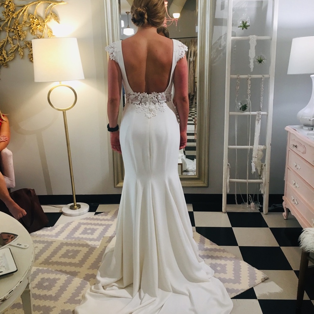 Bridal dress- https://palomablanca.com/mikaella-real-brides-style/?number=2181